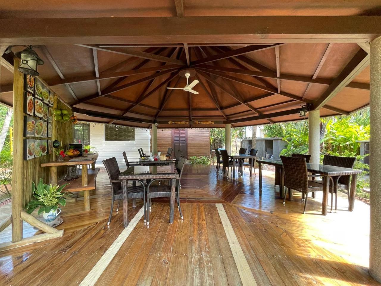 La Digue Holiday Villa Exterior foto