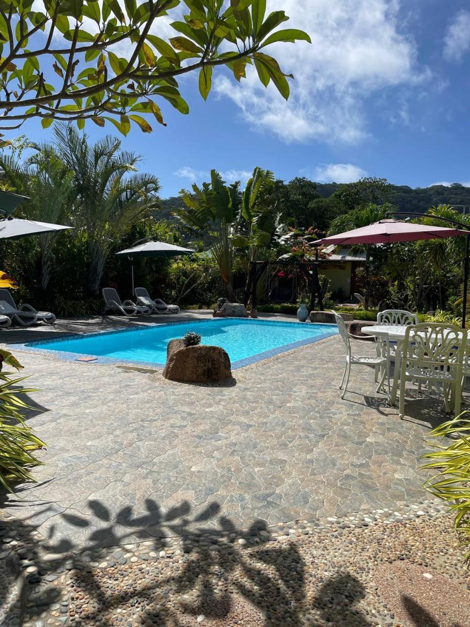 La Digue Holiday Villa Exterior foto